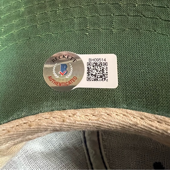 Milwaukee Brewers Rollie Fingers Autographed Hat - Authenticated - Picture 6 of 6